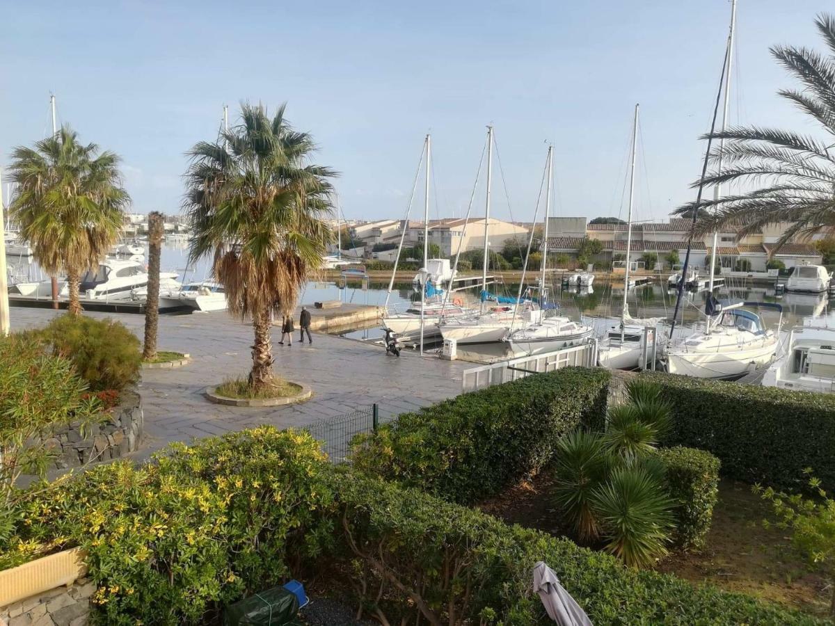 Cap Capistol Studio le Cap d'Agde vue port Esterno foto